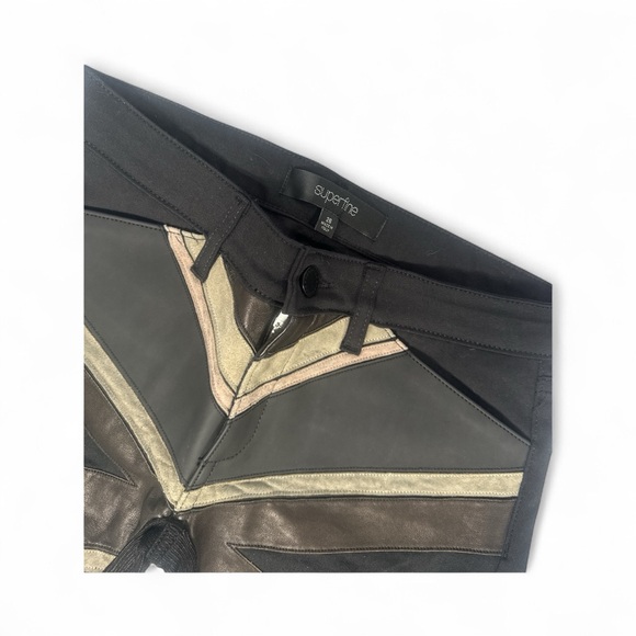 Superfine Italian designer fitted jeans - Picture 2 of 3